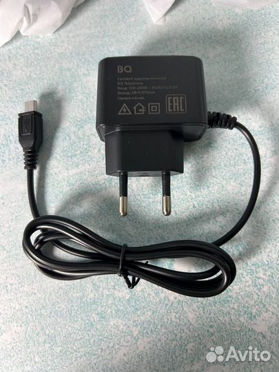 Блок питания для телефона новый