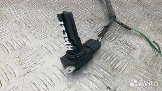 Расходомер воздуха бензиновый toyota RAV 4 ZSA3 (H