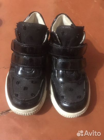 Обувь для девочки 27р