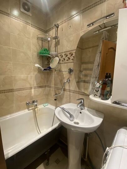 3-к. квартира, 64 м², 4/9 эт.