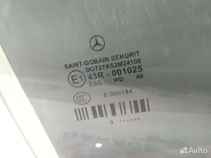 Стекло двери заднее правое Mercedes-Benz E-Class
