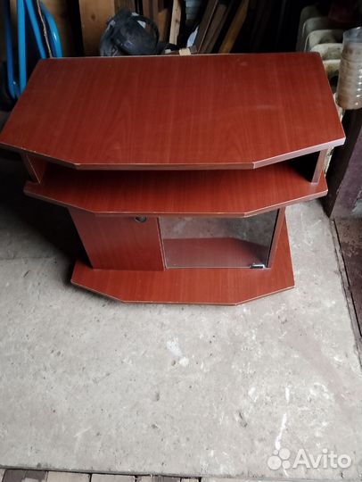 Тумба под телевизор