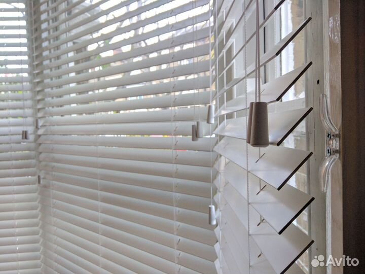 Жалюзи горизонтальные