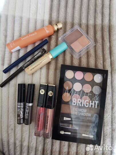 Набор косметики пакетом