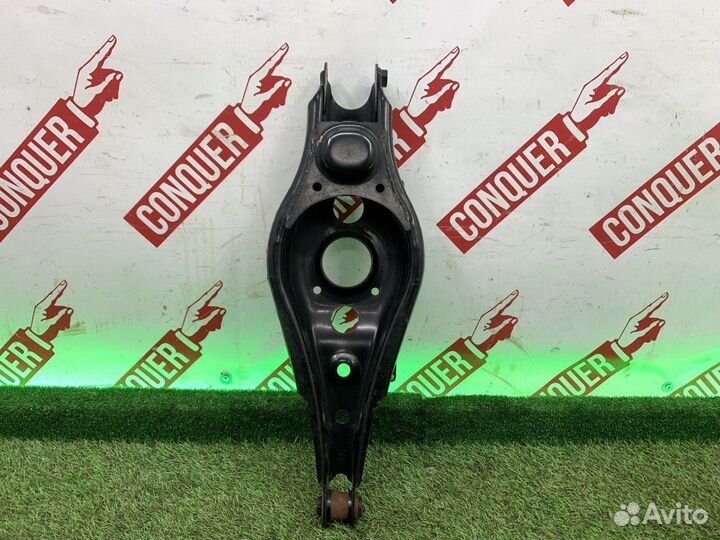 Рычаг подвески задний правый Lexus Nx300H