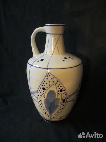 Ваза бутылка фарфор гжель СССР
