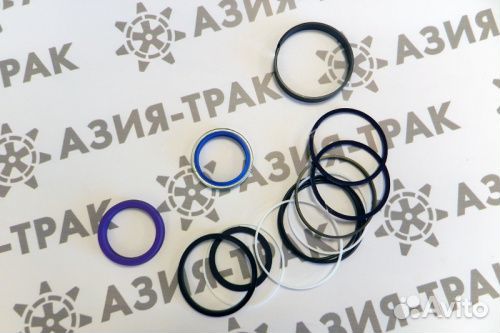 Ремкомплект гидроцилиндра стрелы Komatsu PC40-7