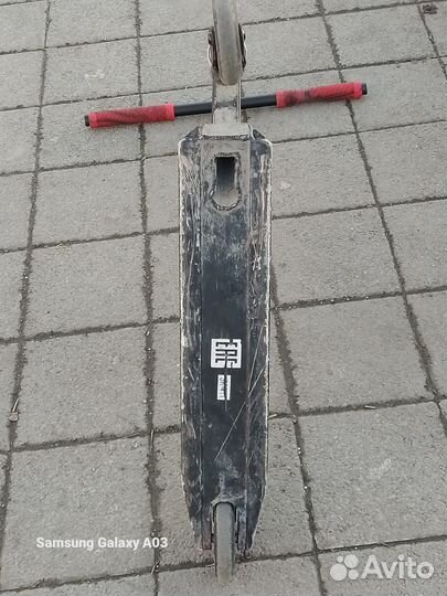 Трюковой самокат