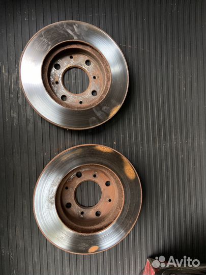 Тормозные диски Honda Fit