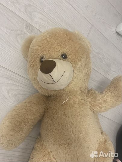 Плюшевый медведь