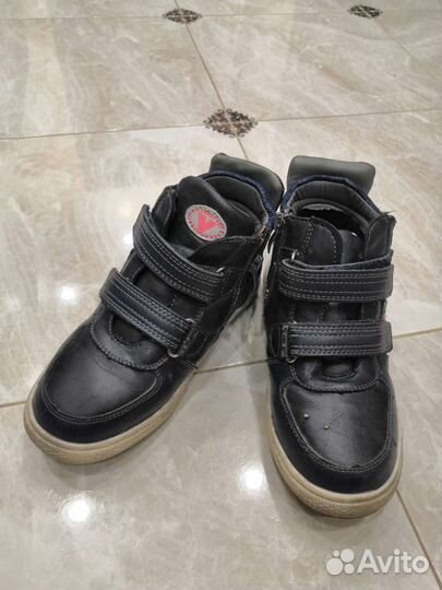 Ботинки 32разм