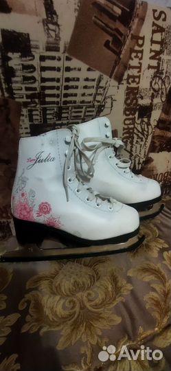 Коньки фигурные