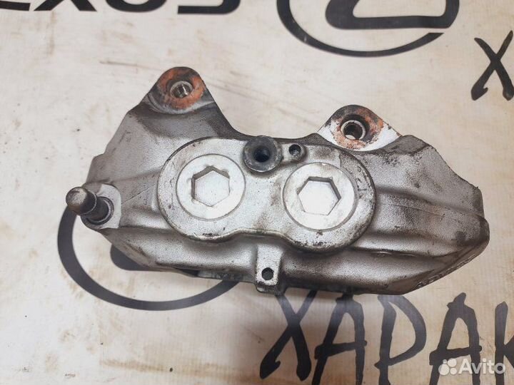 Суппорт тормозной передний левый Lexus Ls460