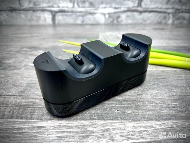 Зарядная док станция для джойстиков Sony PS4