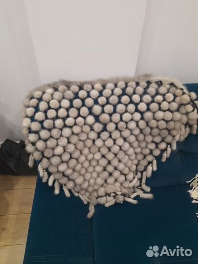 Платок-шаль из серой норки