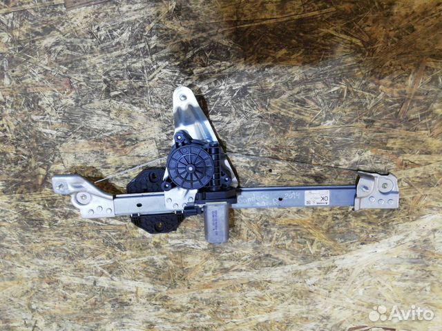 Стеклоподъемник задний правый Renault Sandero 2