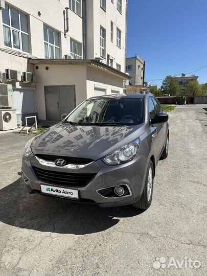Hyundai ix35 2.0 AT, 2011, 130 292 км