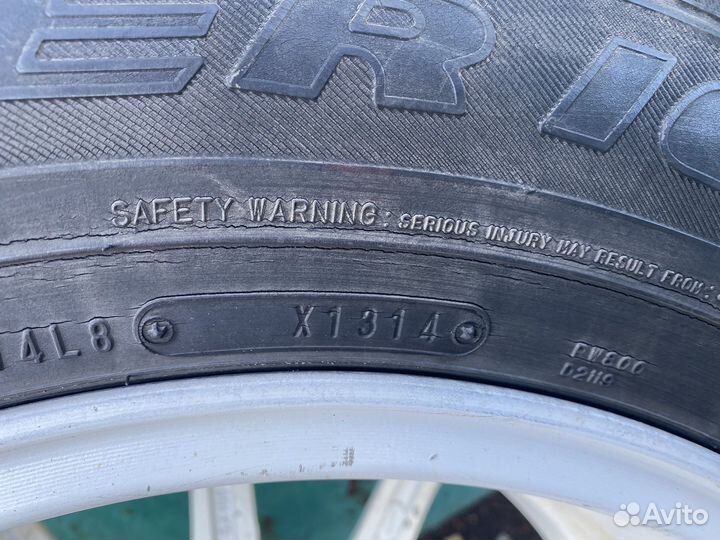 Dunlop SP Winter Ice 01 235/65 R17