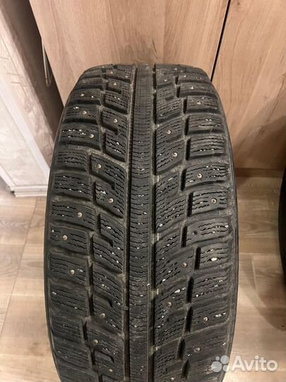 Kumho I'Zen KW22 235/50 R18