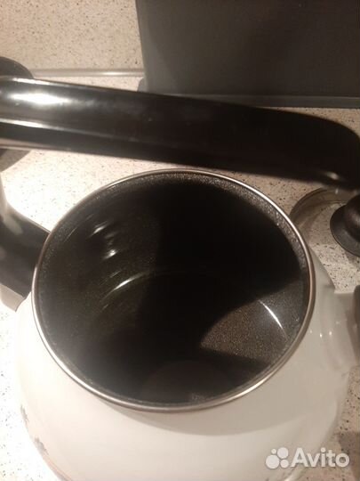 Чайник эмалированый со свистком 3л