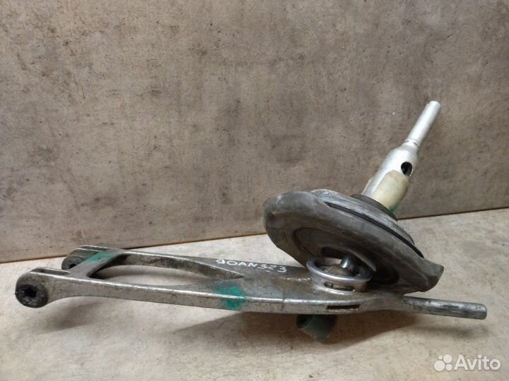 Кулиса МКПП Bmw 3 E90 2006