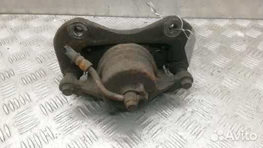 Суппорт тормозной передний правый hyundai IX35 1