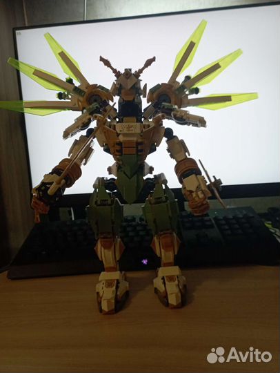 Lego Ninjago Механический титан Ллойда