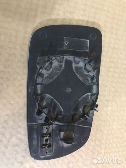 Зеркальный элемент левый VW Golf 4,Bora, Passat