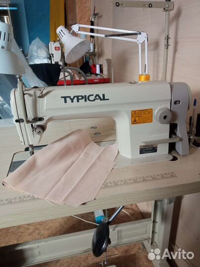 Швейная машина typical