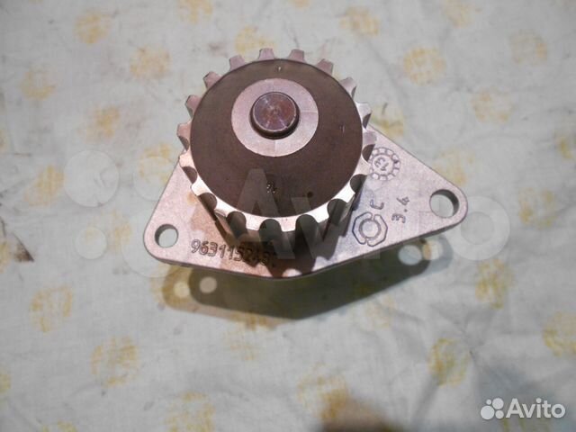 Водяной насос Citroen C3 1.1-1.4