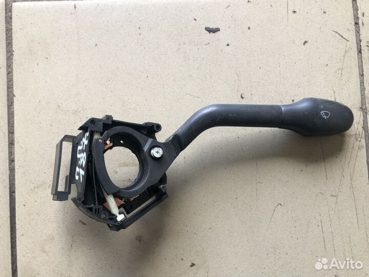 Подрулевой переключатель Volkswagen Vento