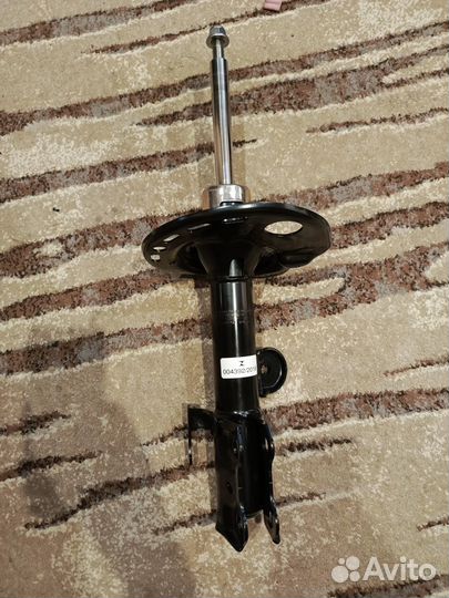 Новый передний правый амортизатор Lexus NX