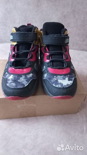 Кроссовки ботинки утеплённые 32