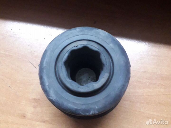 Опора(подушка) крепления кузова. оригинал новое