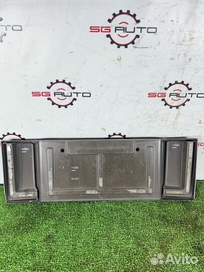 Рамка номера задняя Toyota Celica ZZT231 2ZZ-GE