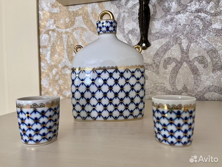 Штоф лфз со стопками