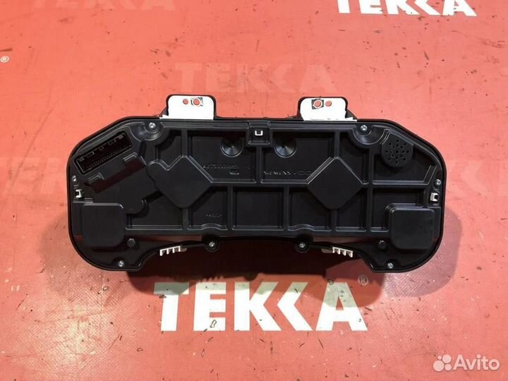 Приборная панель Тойота Аурис Е150 (2010 - 2012