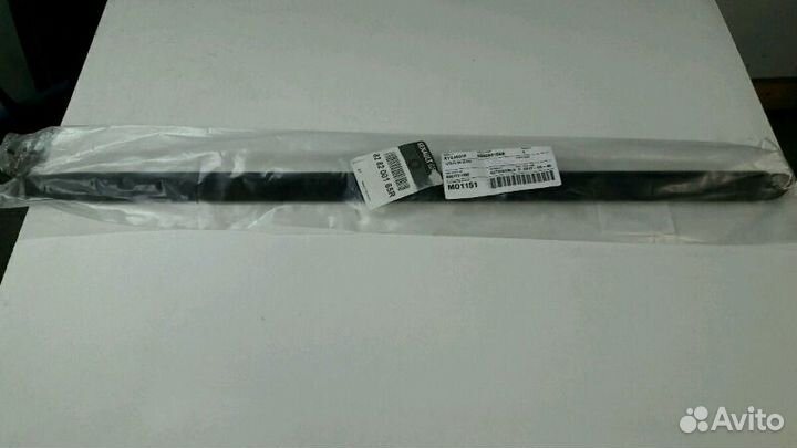 Renault Duster Дверной уплотнитель стекла (наружни