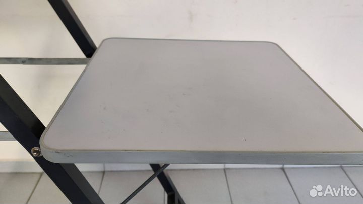 Столик для проектора и ноутбука складной