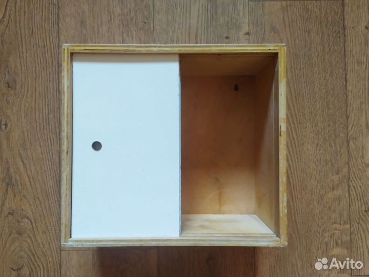 Шкафчик СССР дерево 1976 г