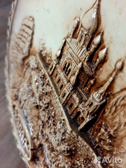 Настенная тарелка панно