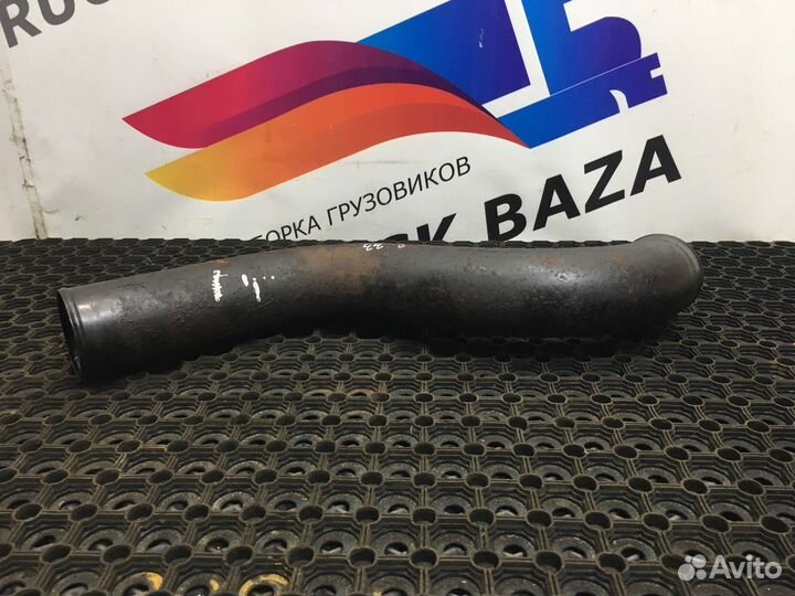 Патрубок интеркулера Renault Magnum