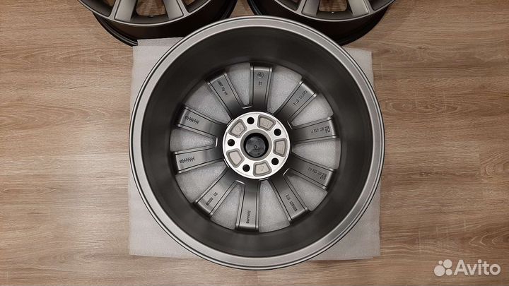 Оригинальные диски Skoda Yeti R17 Германия