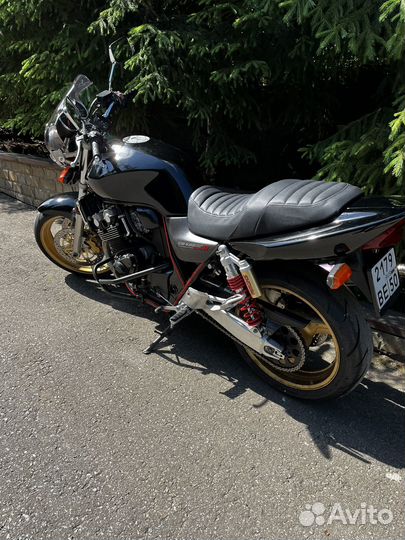 Honda CB400 vtec2