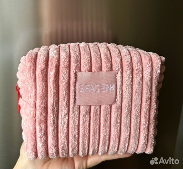 Фирменная бархатная косметичка Space NK