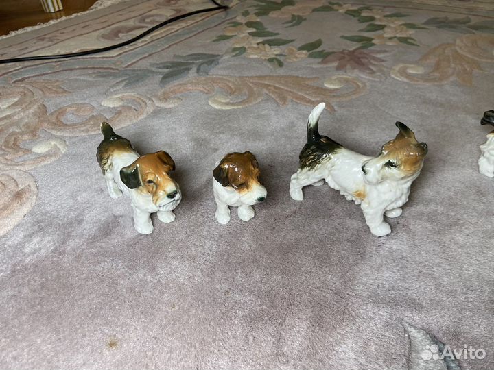 Фарфоровая статуэтка Собака Karl Ens(Карл Энс)