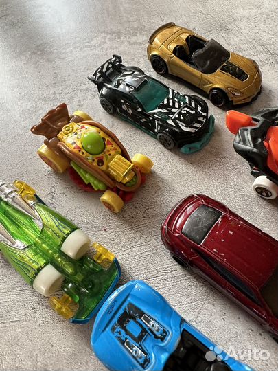 Машинки хот вилс hot wheels 10шт