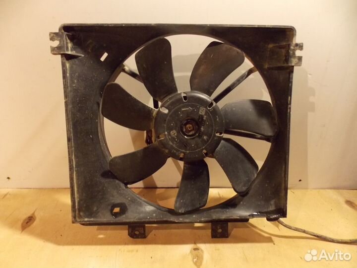 Вентилятор радиатора Mazda Capella GF 1997-2002