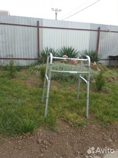 Ходунки для взрослых