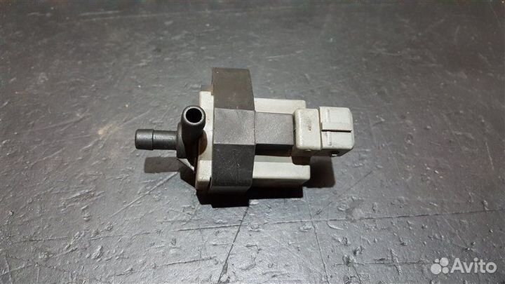 Клапан электромагнитный Jaguar Xe X760 204PT 2017